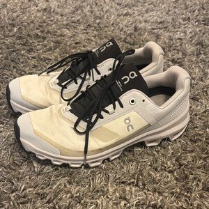 On Cloud Cloudventure Waterproof Trail Running Shoe